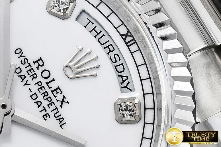 0502 RDD0214D – DayDate 36mm Elegant 683